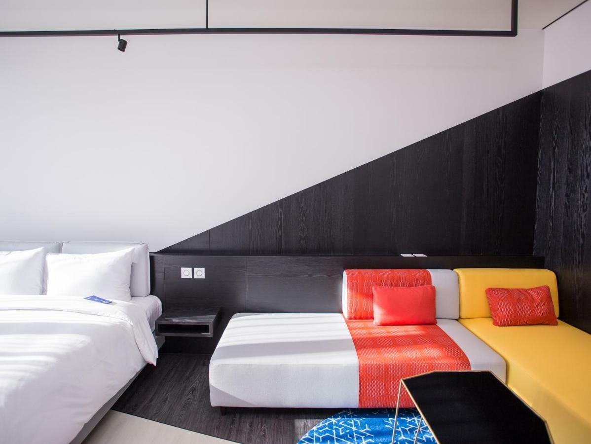 The Place Taichung Exterior photo