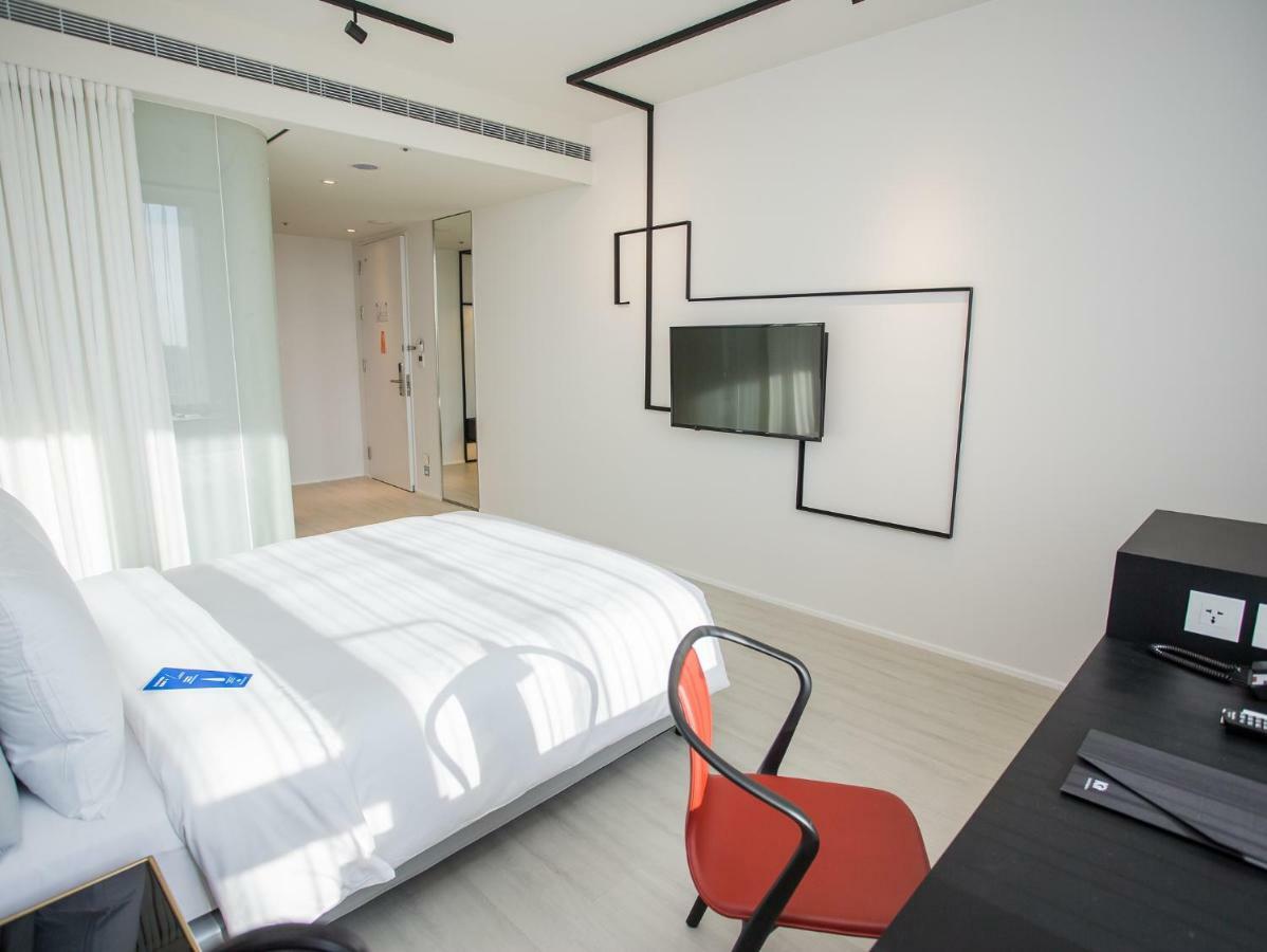 The Place Taichung Exterior photo