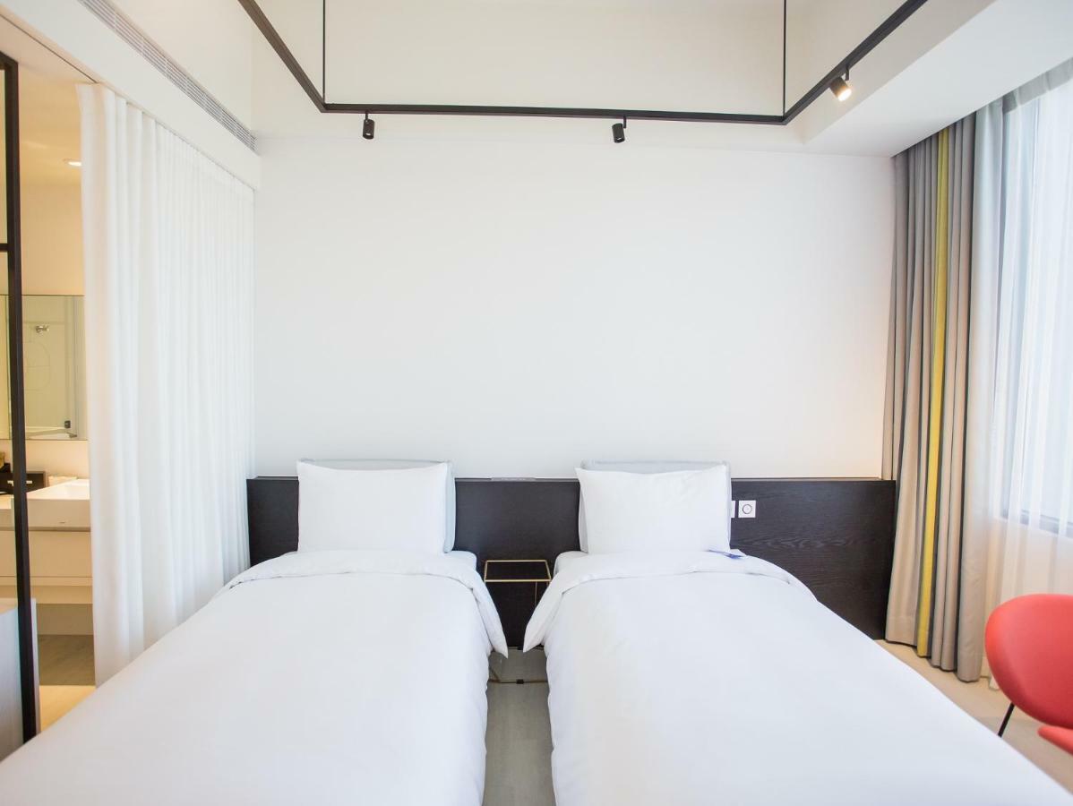 The Place Taichung Exterior photo