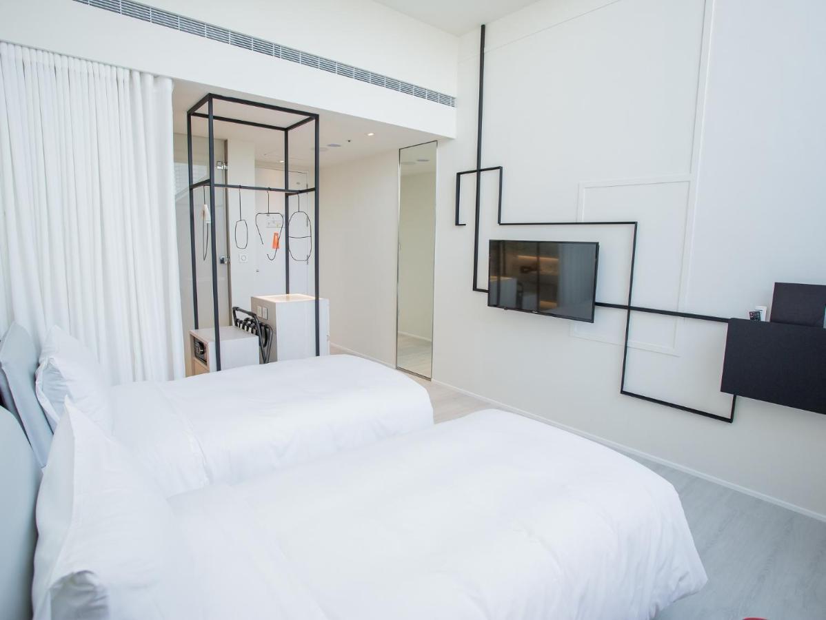 The Place Taichung Exterior photo